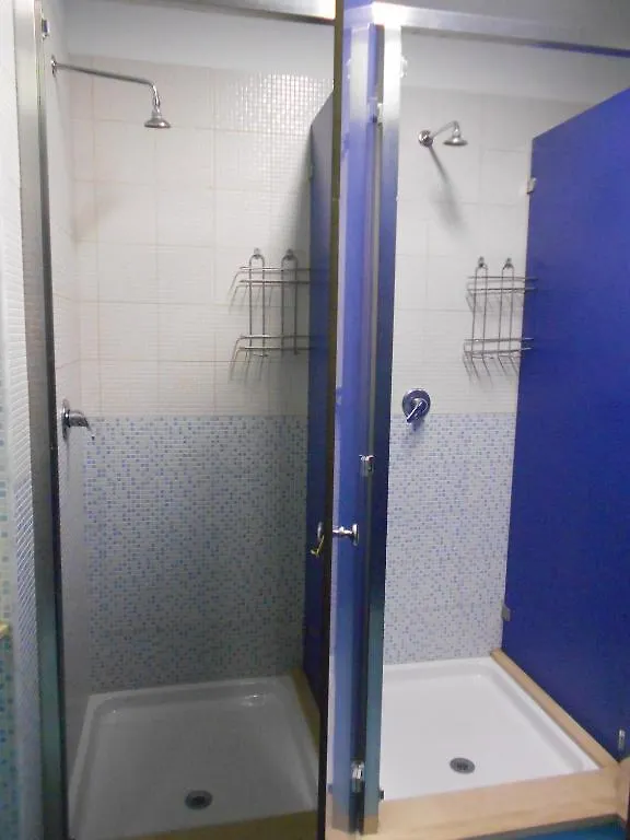 Agora Hostel Катания