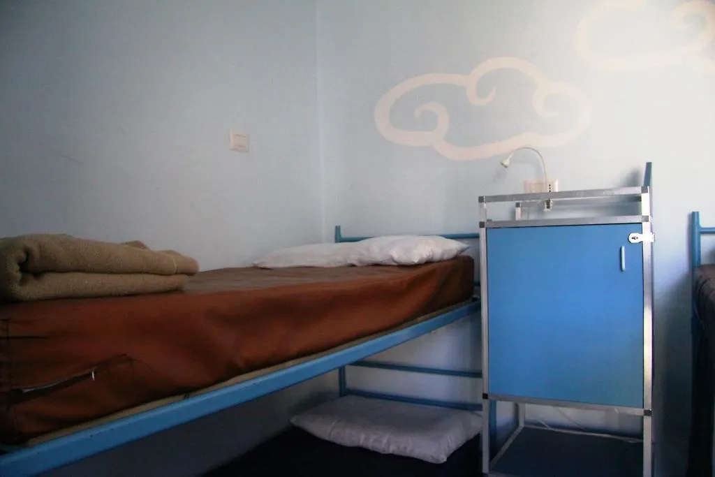 Agora Hostel Катания